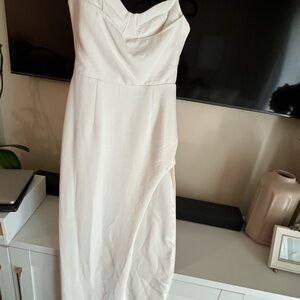 Forever 21 Cream Strapless Dress